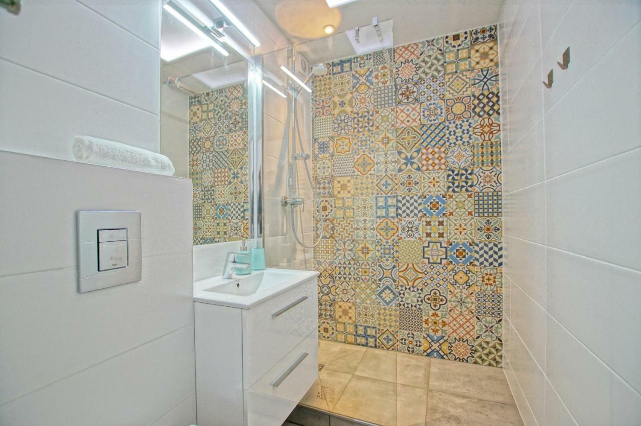 סופוט Nice&Cozy Apartment מראה חיצוני תמונה